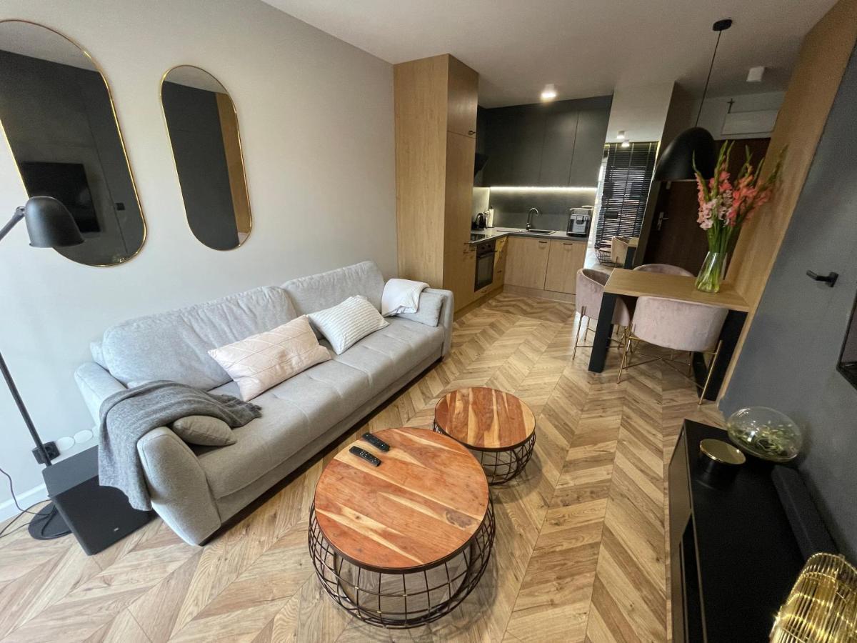 Apartament Bubble Z Darmowym Parkingiem Stary Toruń Exteriör bild