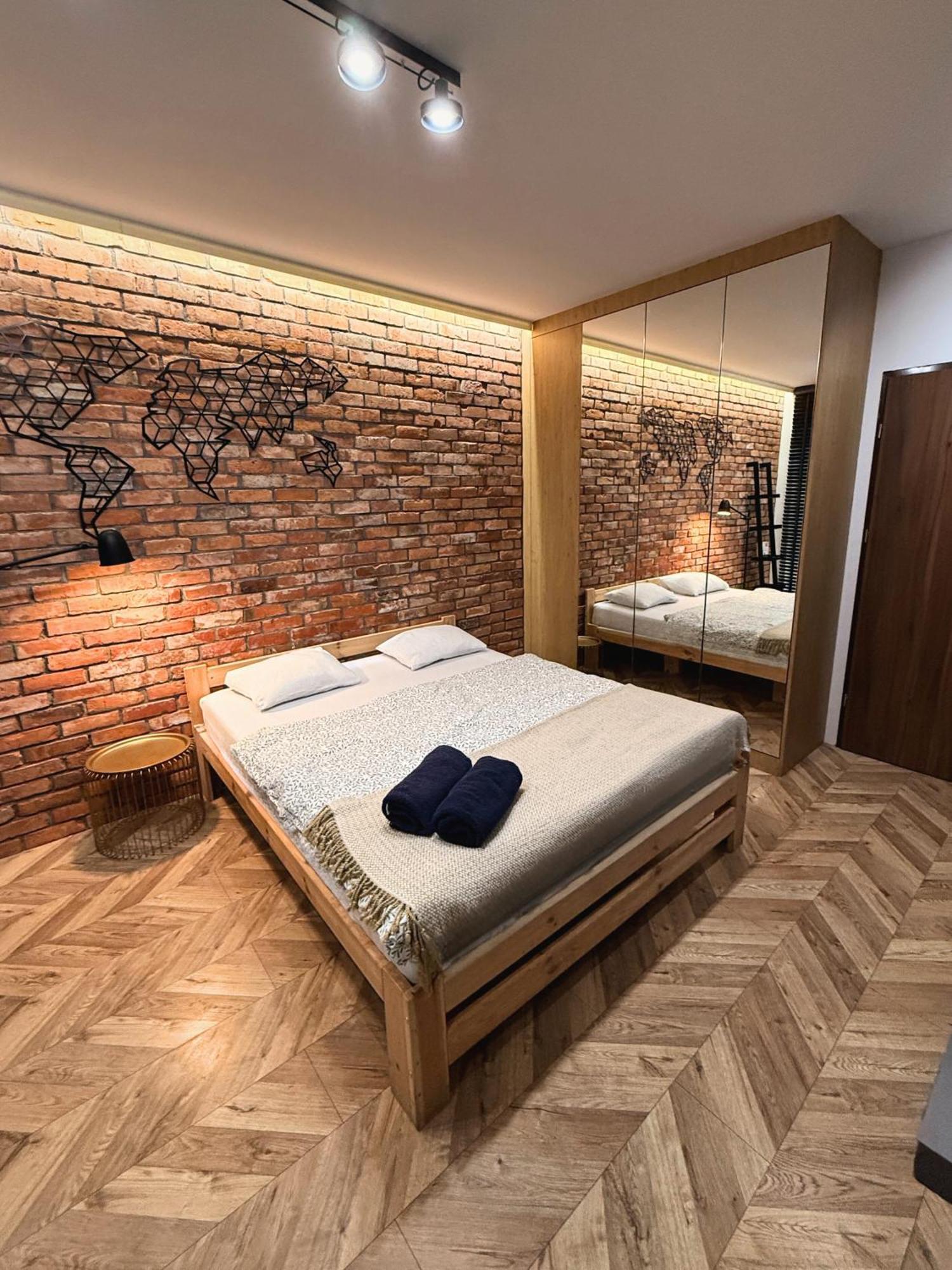 Apartament Bubble Z Darmowym Parkingiem Stary Toruń Exteriör bild