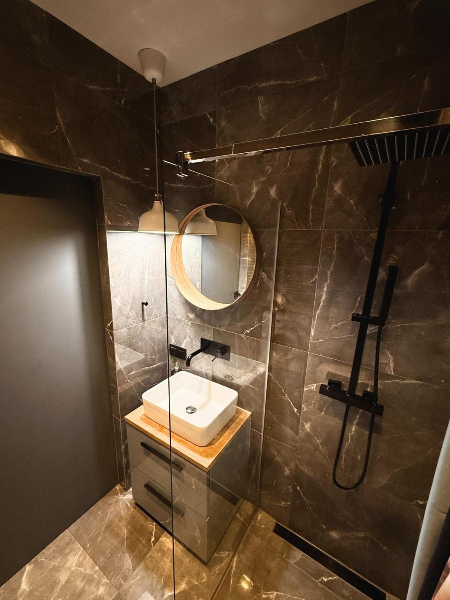 Apartament Bubble Z Darmowym Parkingiem Stary Toruń Exteriör bild